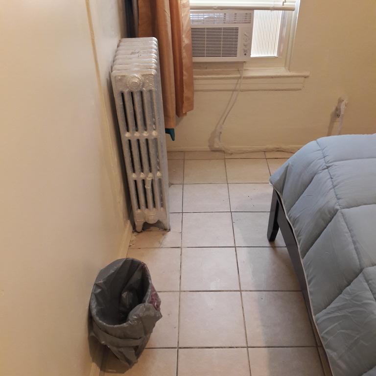 Studio And 1 Bedroom Apartments - Bronx New York Exterior foto