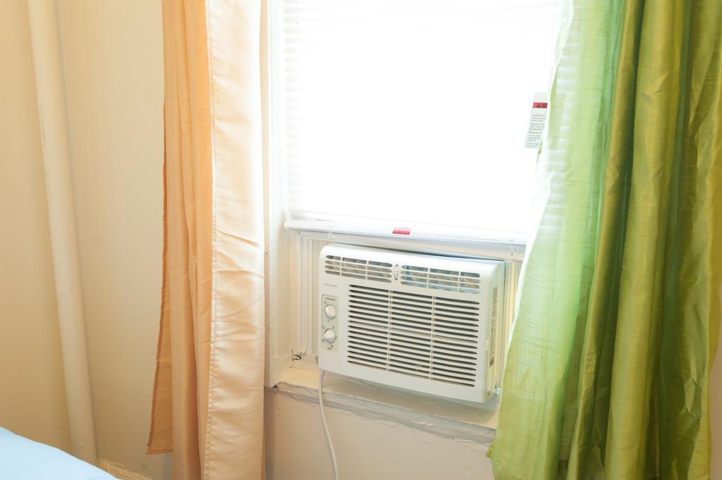 Studio And 1 Bedroom Apartments - Bronx New York Exterior foto