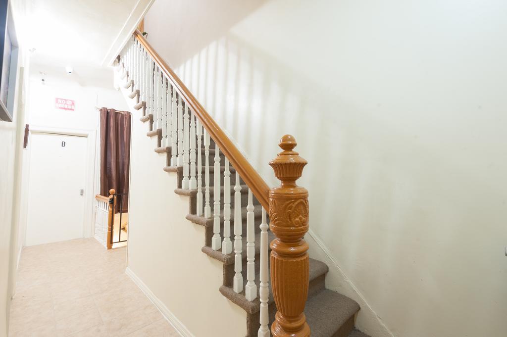 Studio And 1 Bedroom Apartments - Bronx New York Exterior foto