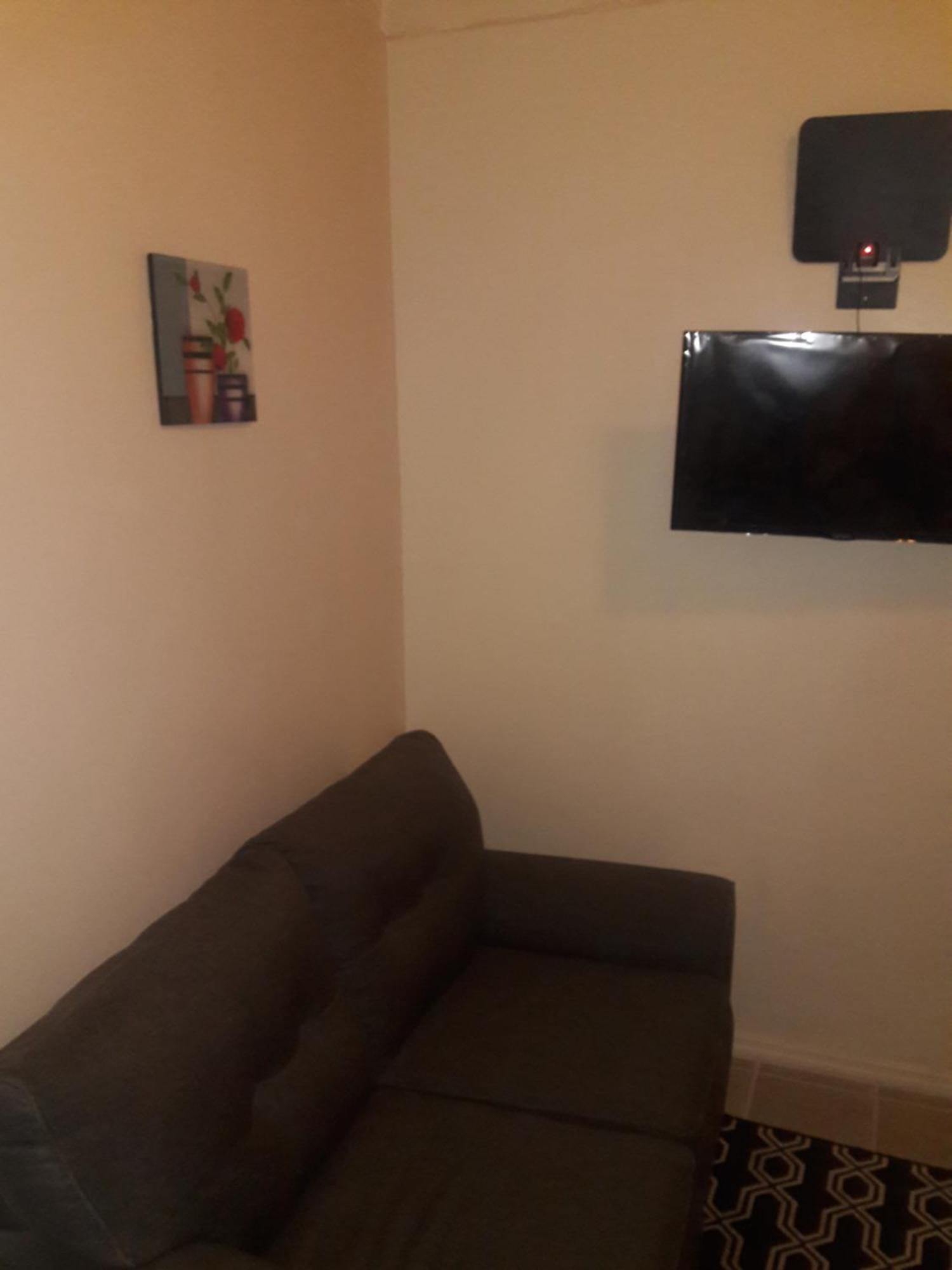 Studio And 1 Bedroom Apartments - Bronx New York Exterior foto